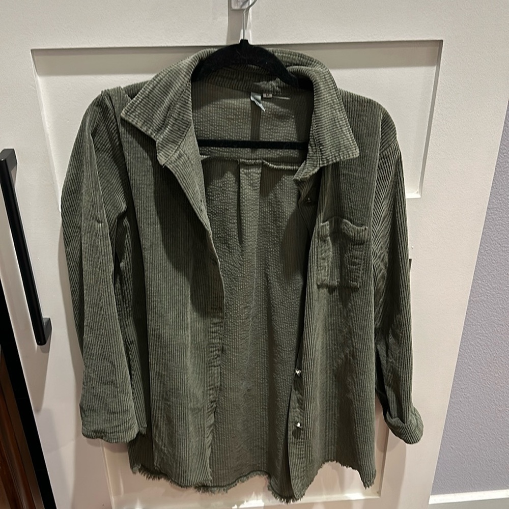 Women’s shirt jacket